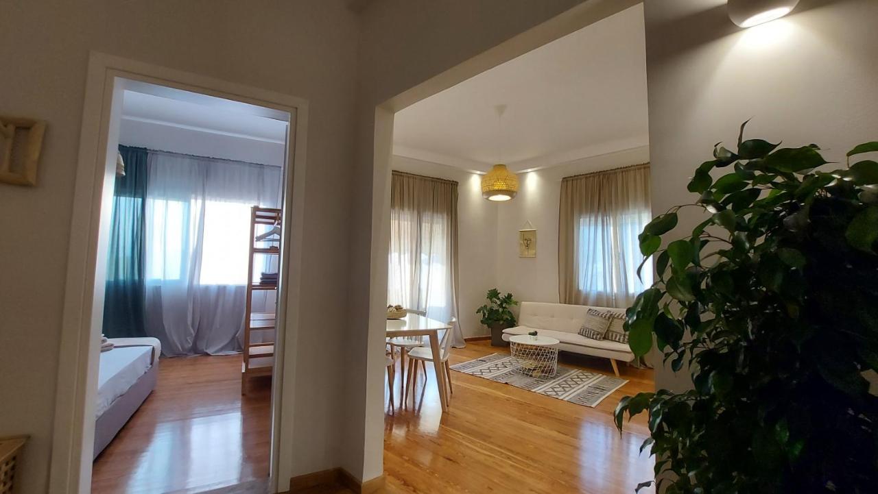 Onar Beachfront Residence, Loutraki 외부 사진