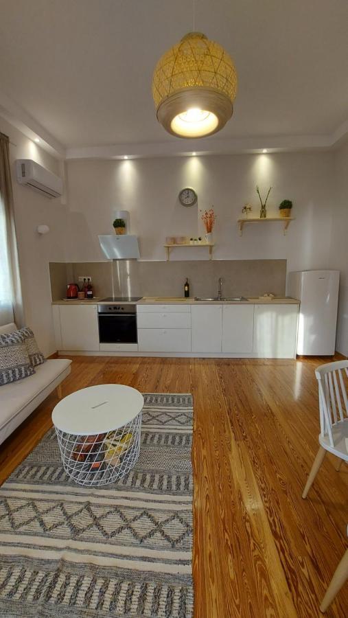 Onar Beachfront Residence, Loutraki 외부 사진