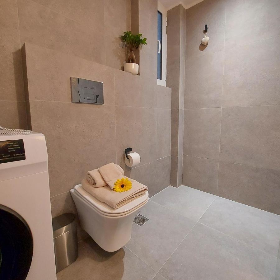 Onar Beachfront Residence, Loutraki 외부 사진